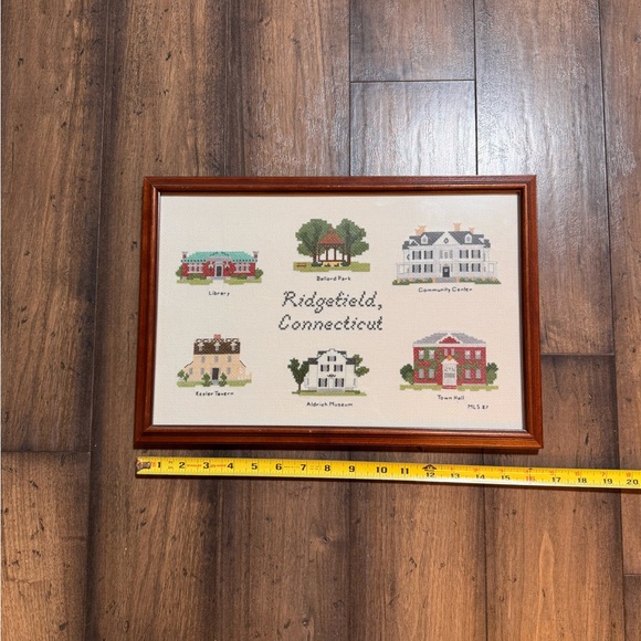Vintage Ridgefield CT Framed Needlework Landmarks Sampler 1987 - Picture 5 of 9